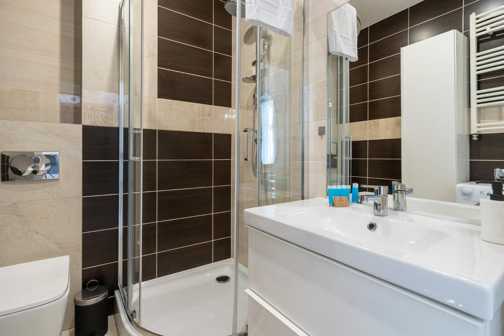 Slowackiego Glamour Apartment Katowice Ngoại thất bức ảnh